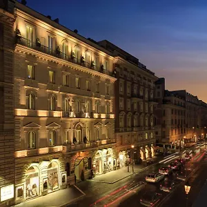 4* Hotell Artemide
