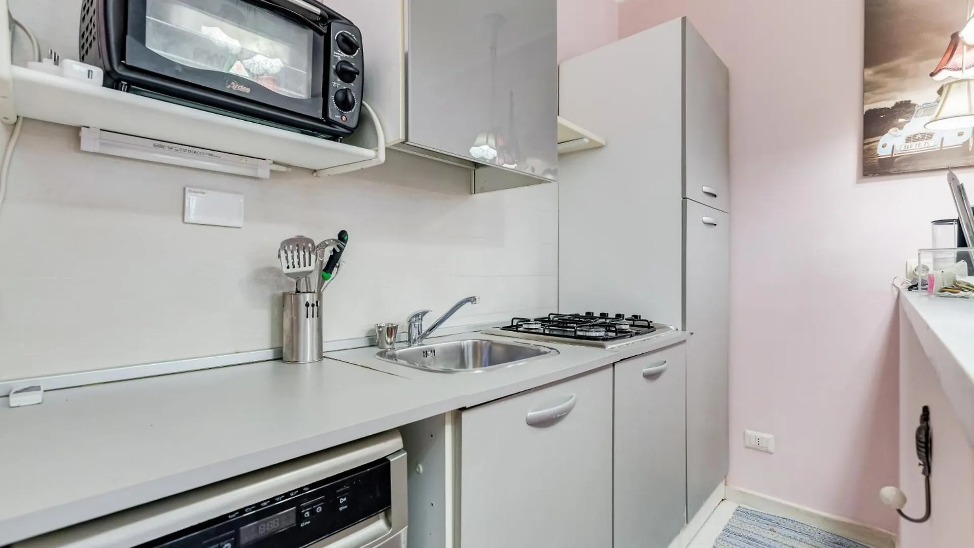 L&L Cozy 2-Bdr Apt In San Giovanni District Rome