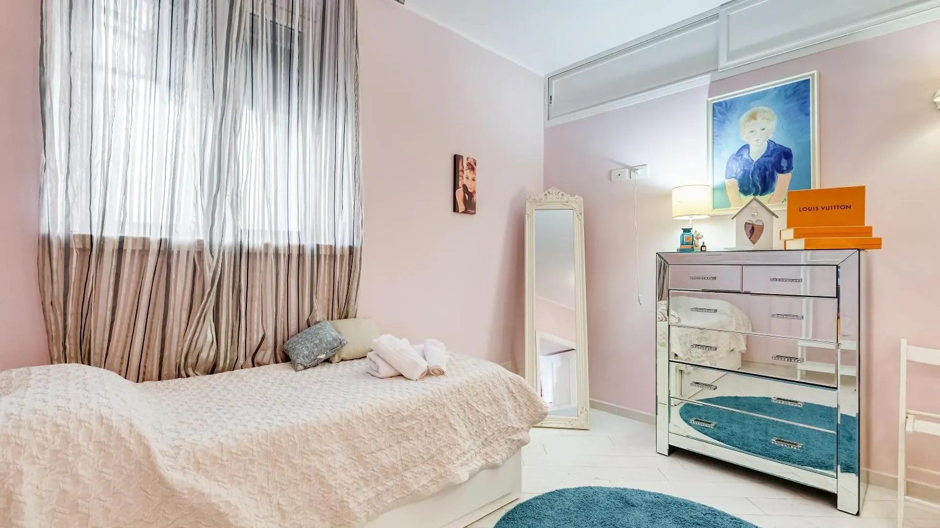 L&L Cozy 2-Bdr Apt In San Giovanni District Rome 0*,