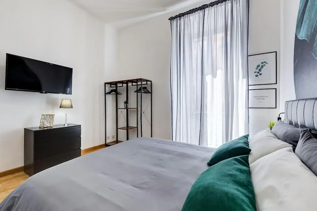 Apartment L&L Cozy 2-Bdr Apt In San Giovanni District Rome