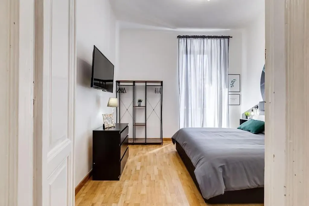 L&L Cozy 2-Bdr Apt In San Giovanni District Rome Apartment