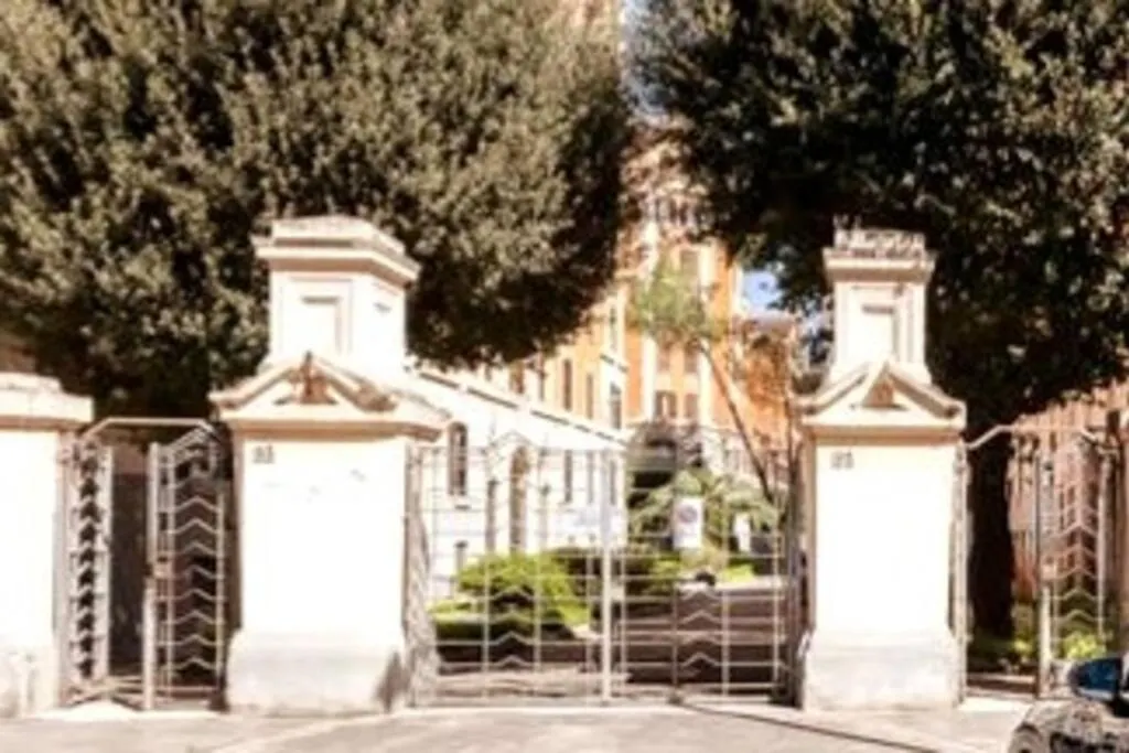 L&L Cozy 2-Bdr Apt In San Giovanni District Rome